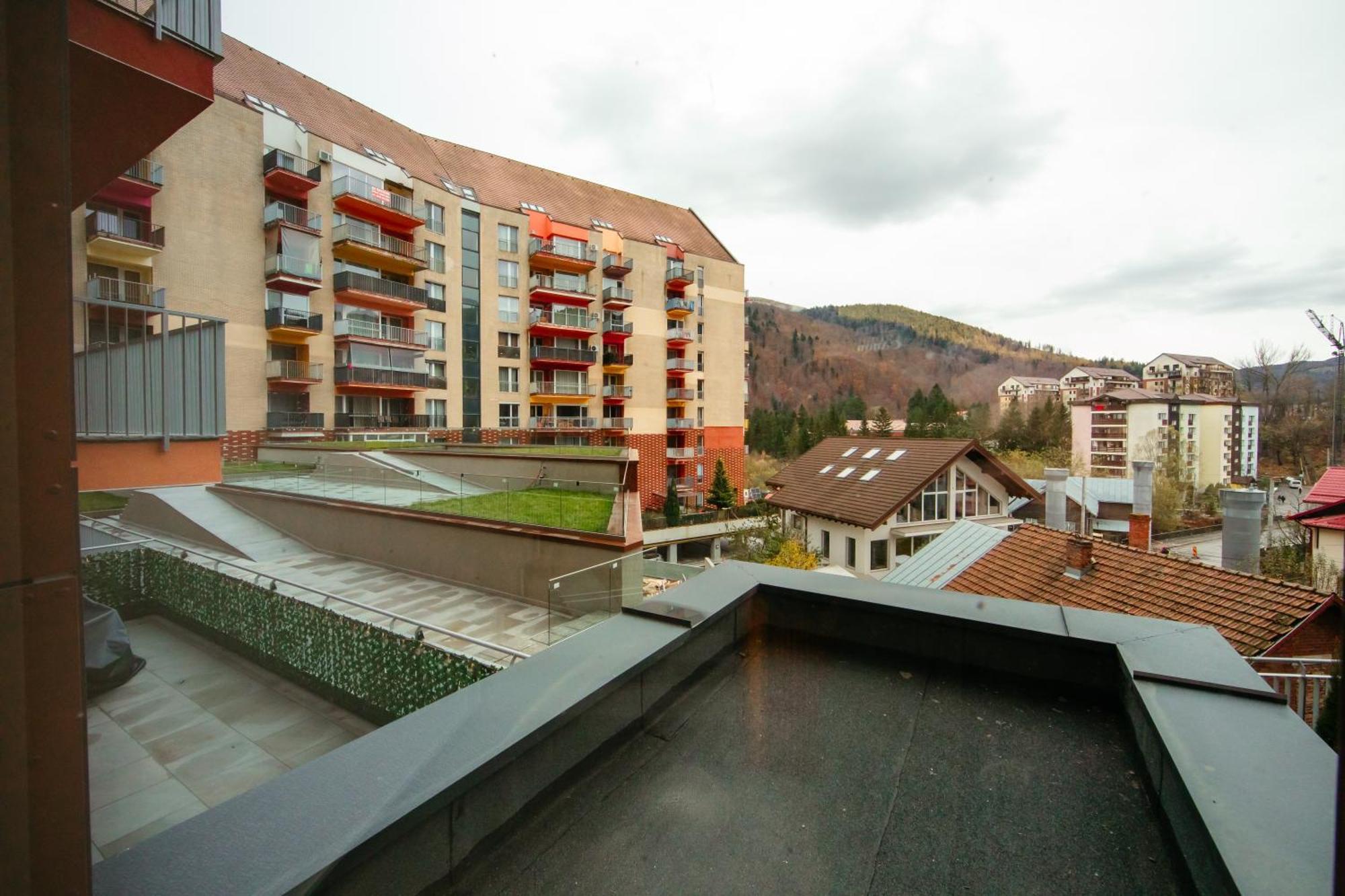 L&V Family Studio Apartment Sinaia Exterior photo